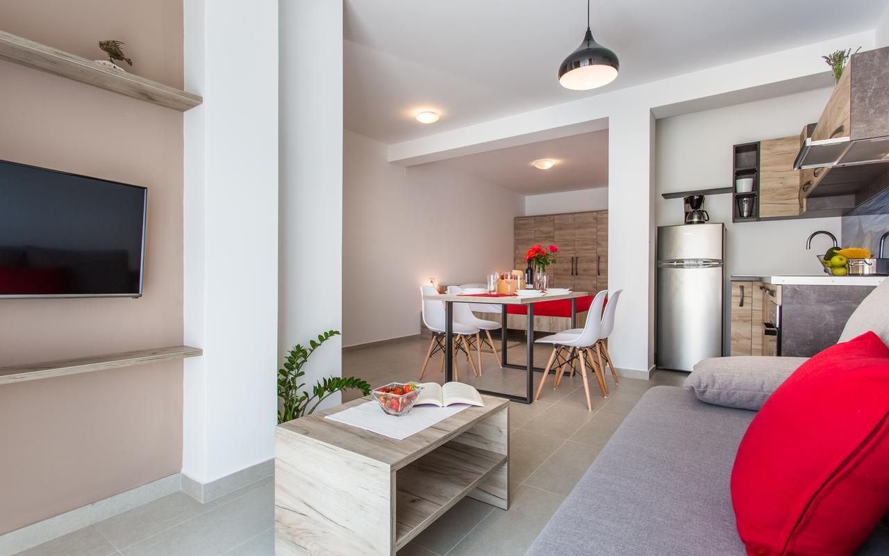 Apartments Viktorija 2 Башка Экстерьер фото