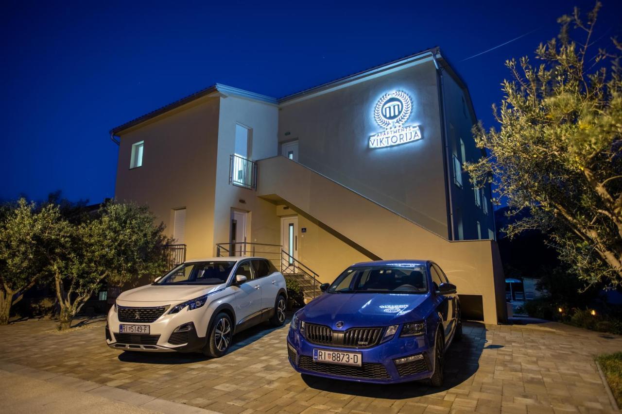 Apartments Viktorija 2 Башка Экстерьер фото